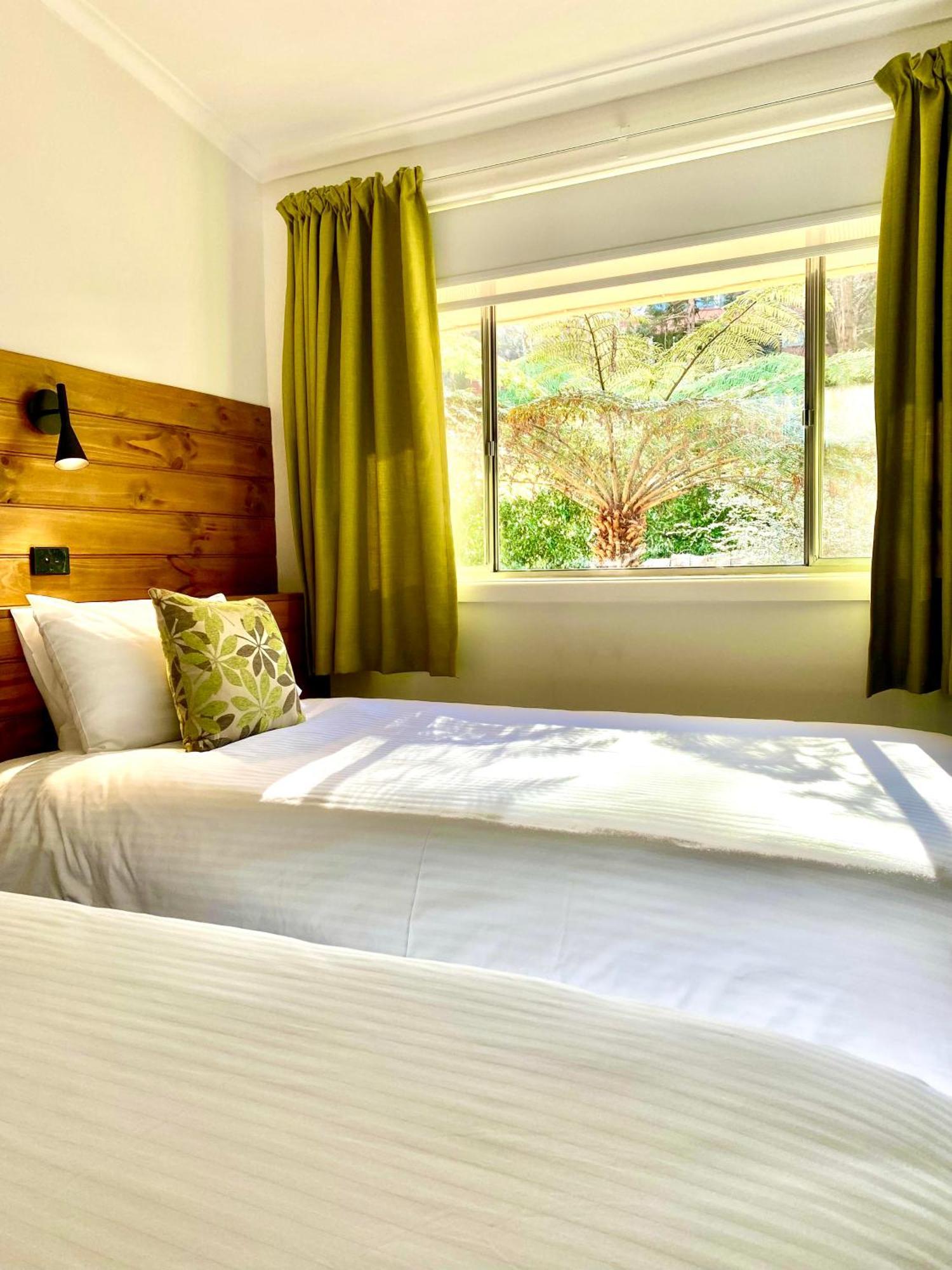 The Warby, Where Mid-Century Style Meets The Mountains Warburton Extérieur photo